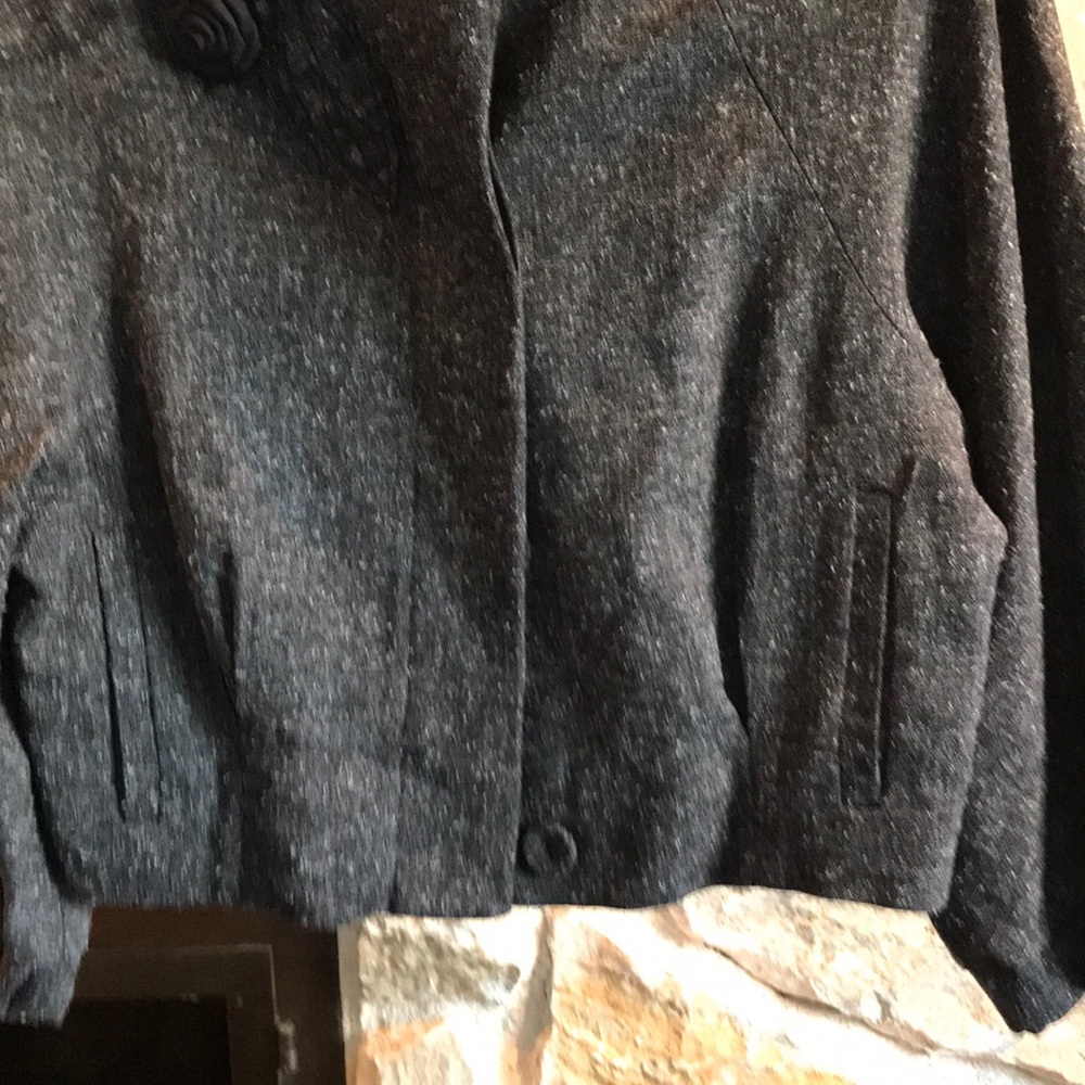 Jacket - Picture 4 of 7